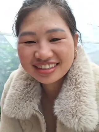 baby_hug