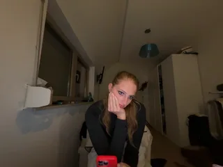 lucianamol