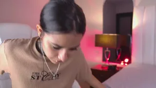 nicollesweett04