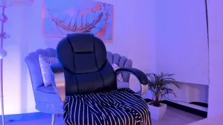 zoepresley1