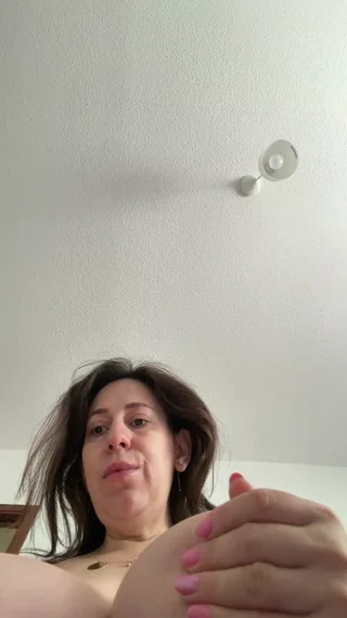renattabigboobs