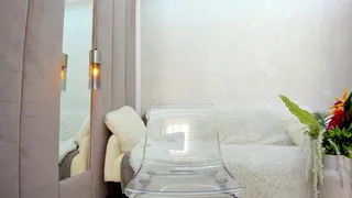 britney_charm