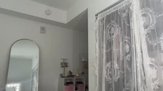 elenahere4u