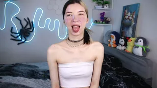 emmie_everly