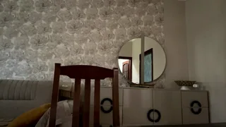 mia_livy