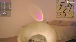 n_o_v_a