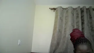 queen_zuri01