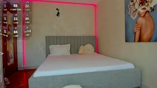 selena_reeves