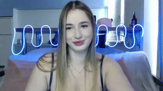 alaya_wink