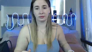 alaya_wink