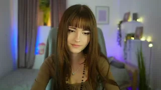 ella_young