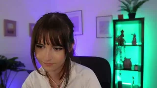 ella_young