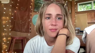 ivypiercee