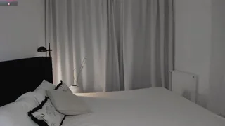 lara_xo