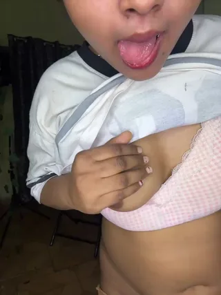 desi_coupleshow